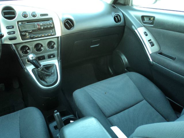 Pontiac Vibe 2003 photo 6