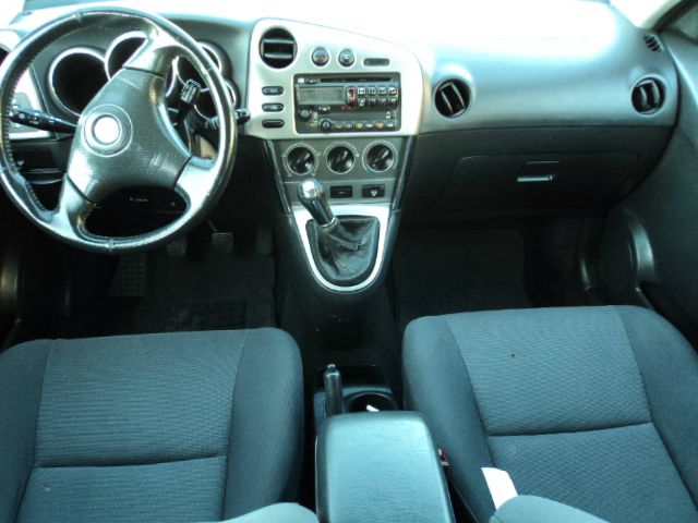 Pontiac Vibe 2003 photo 8