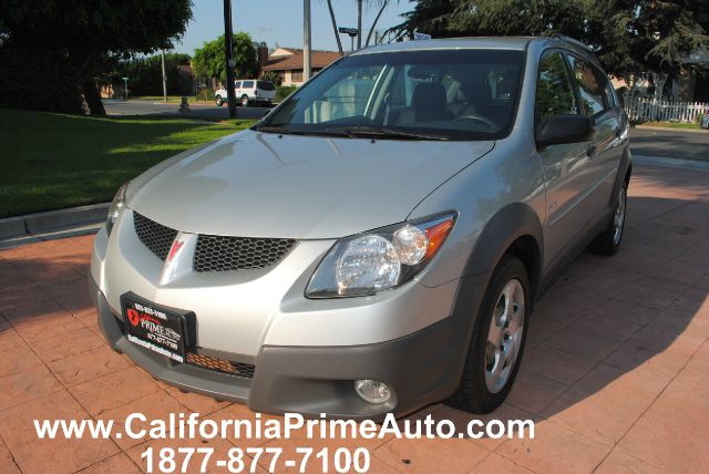 Pontiac Vibe 2003 photo 2