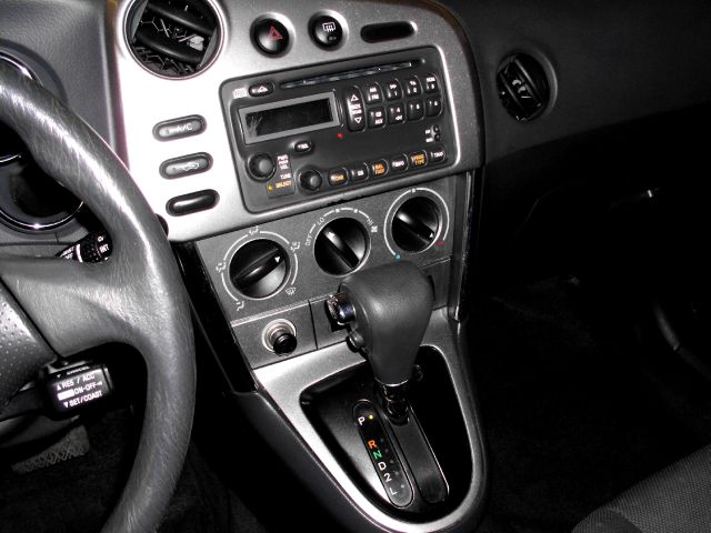 Pontiac Vibe 2003 photo 4