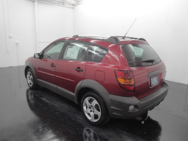 Pontiac Vibe 2003 photo 3