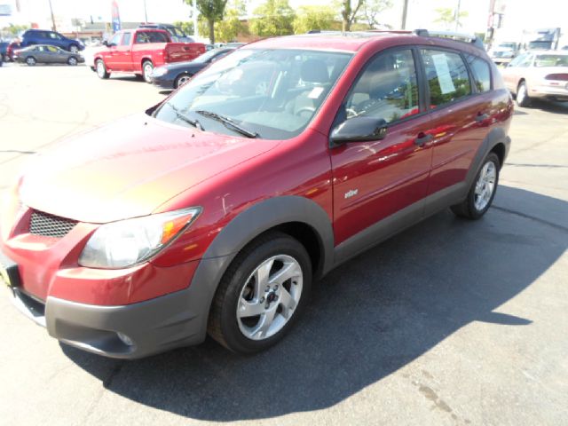 Pontiac Vibe 2003 photo 2