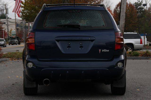 Pontiac Vibe 2003 photo 2