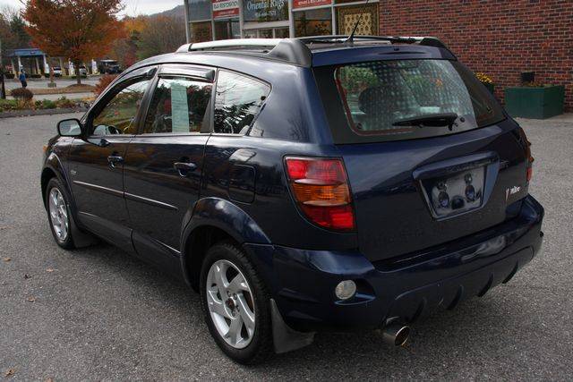 Pontiac Vibe 2003 photo 3