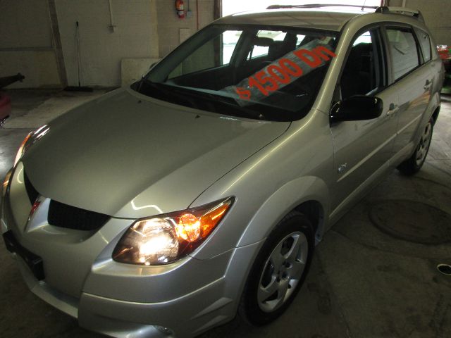 Pontiac Vibe 2004 photo 3