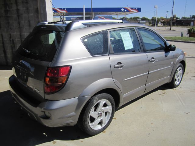 Pontiac Vibe 2004 photo 4