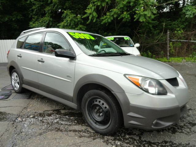 Pontiac Vibe 2004 photo 12