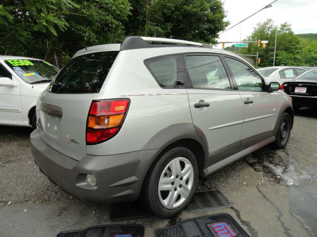 Pontiac Vibe 2004 photo 6