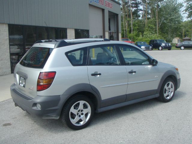 Pontiac Vibe 2004 photo 11