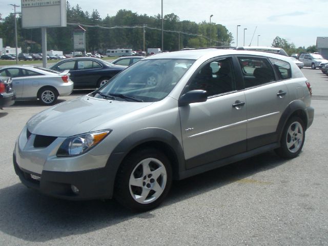 Pontiac Vibe 2004 photo 8