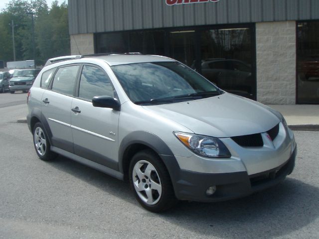 Pontiac Vibe 2004 photo 9