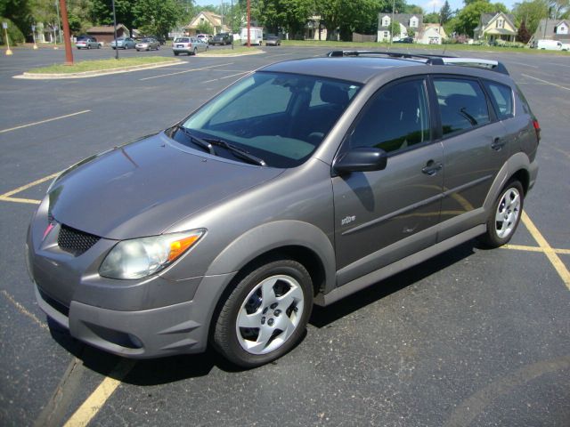 Pontiac Vibe 2004 photo 3