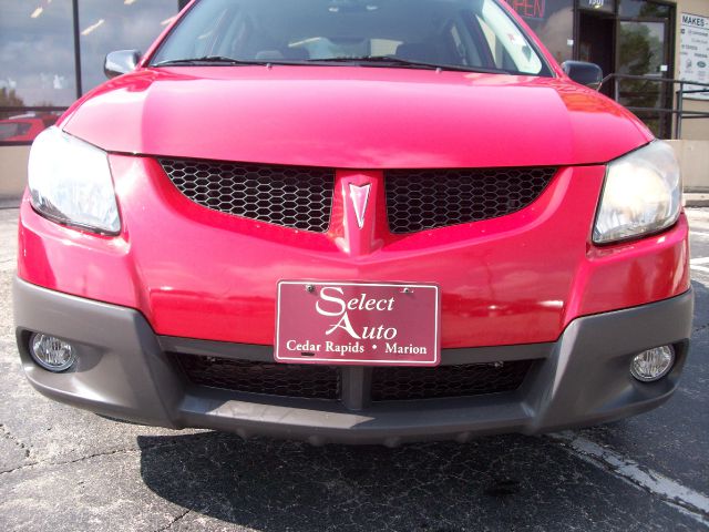 Pontiac Vibe 2004 photo 2