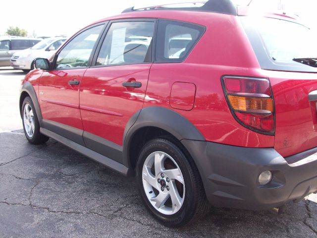 Pontiac Vibe 2004 photo 4