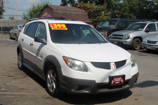 Pontiac Vibe 2004 photo 1