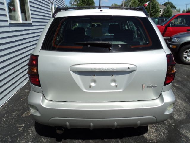 Pontiac Vibe 2004 photo 5