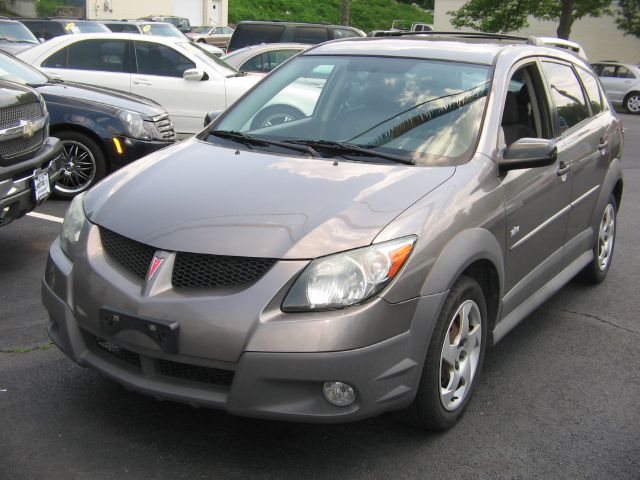 Pontiac Vibe 2004 photo 11