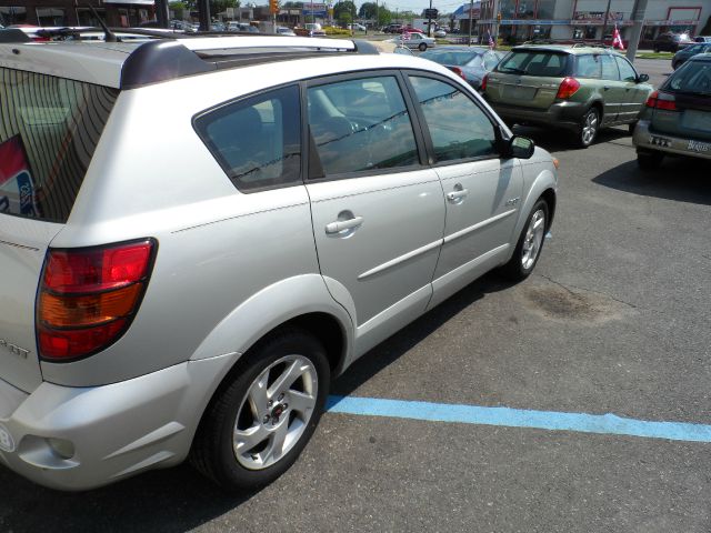 Pontiac Vibe 2004 photo 8