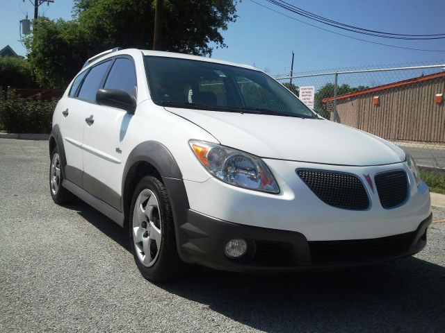 Pontiac Vibe Base SUV