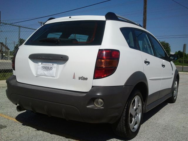 Pontiac Vibe 2005 photo 7