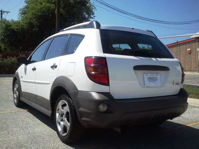 Pontiac Vibe 2005 photo 8