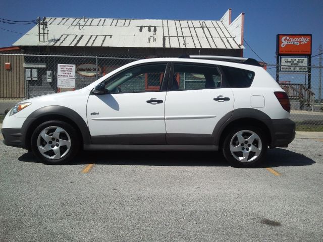 Pontiac Vibe 2005 photo 9