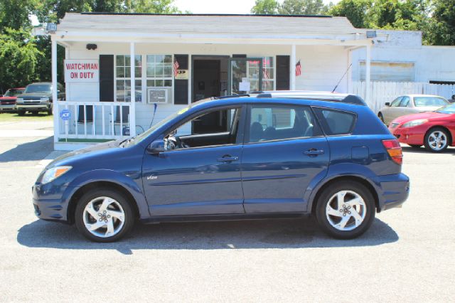 Pontiac Vibe 2005 photo 2