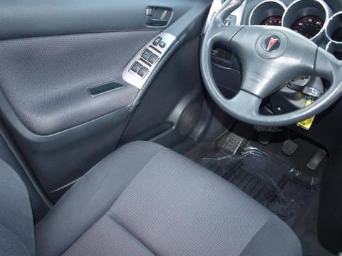 Pontiac Vibe 2005 photo 2