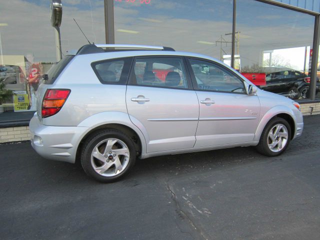 Pontiac Vibe 2005 photo 5