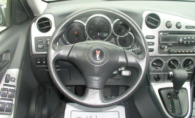 Pontiac Vibe 2005 photo 5