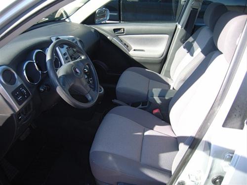 Pontiac Vibe 2005 photo 1