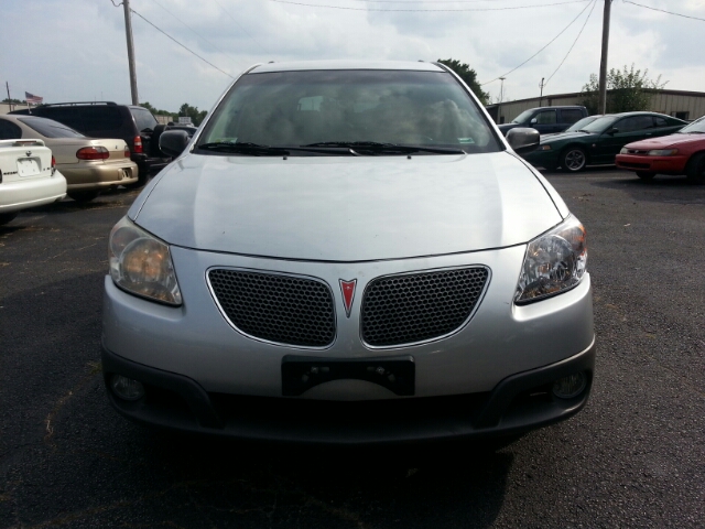 Pontiac Vibe 2005 photo 3