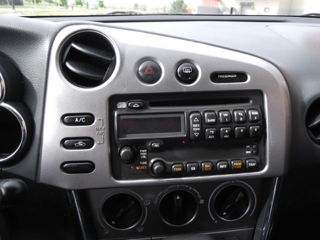 Pontiac Vibe 2005 photo 12