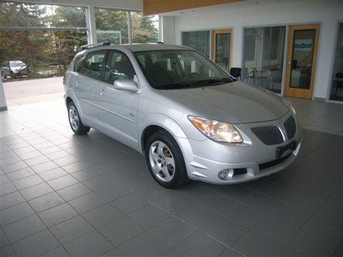 Pontiac Vibe 2005 photo 1