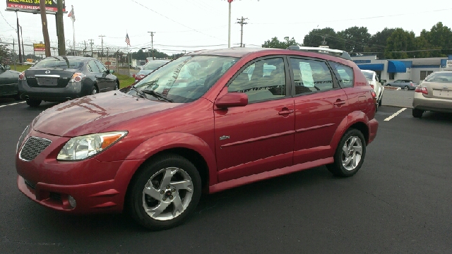 Pontiac Vibe 2006 photo 2