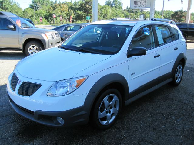 Pontiac Vibe 2006 photo 1