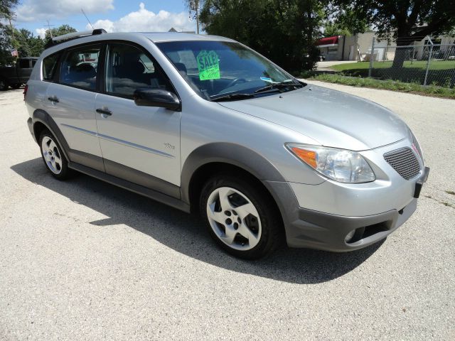 Pontiac Vibe 2006 photo 3