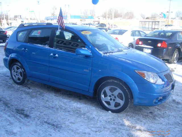 Pontiac Vibe 2007 photo 2