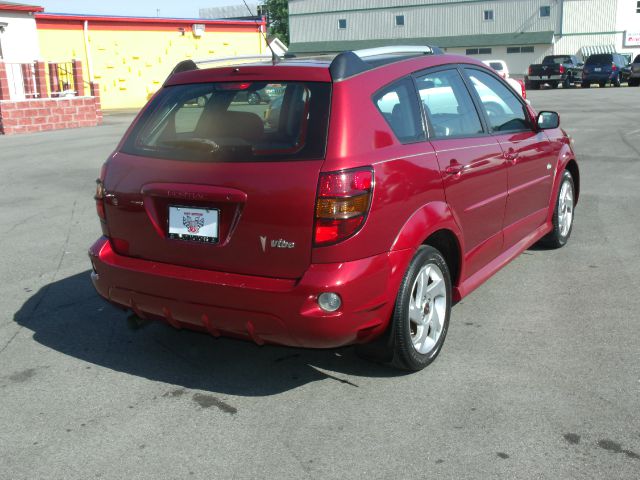 Pontiac Vibe 2007 photo 3