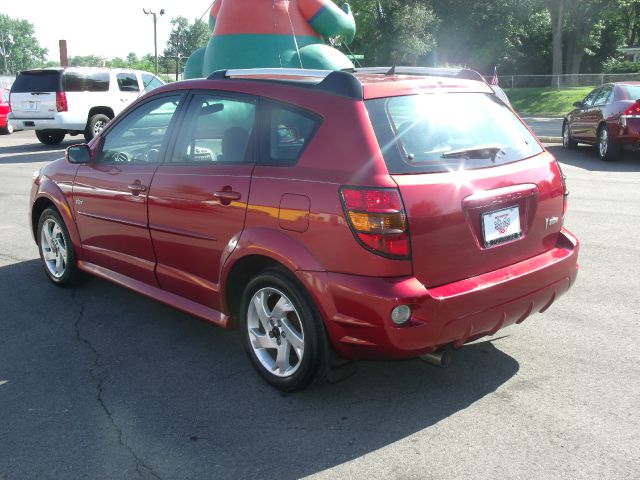 Pontiac Vibe 2007 photo 9