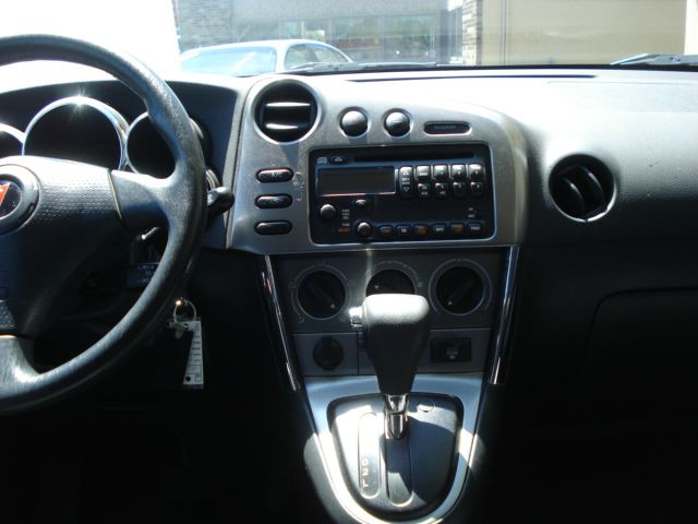 Pontiac Vibe 2007 photo 4