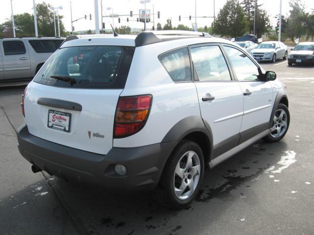 Pontiac Vibe 2008 photo 1