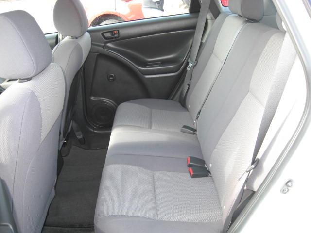 Pontiac Vibe 2008 photo 3