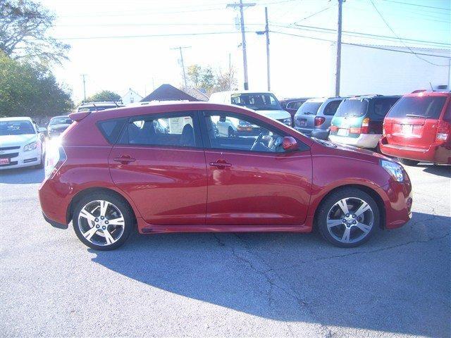 Pontiac Vibe 2009 photo 2