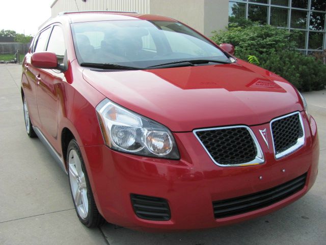 Pontiac Vibe 2009 photo 1