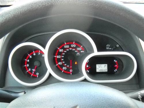 Pontiac Vibe 2009 photo 1