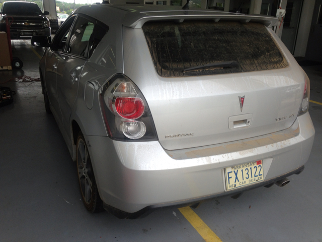 Pontiac Vibe 2009 photo 2