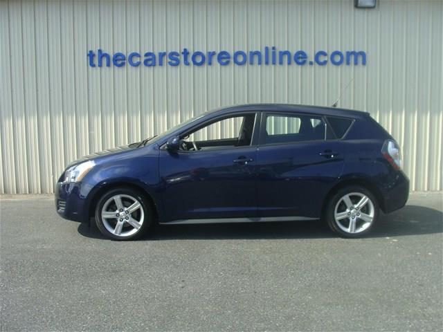 Pontiac Vibe 2009 photo 2