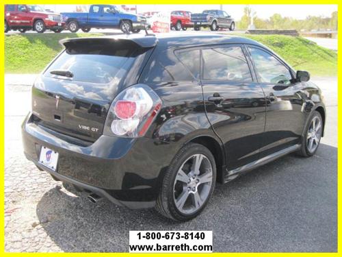 Pontiac Vibe 2009 photo 1