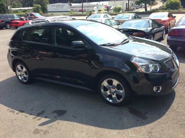 Pontiac Vibe 2009 photo 1